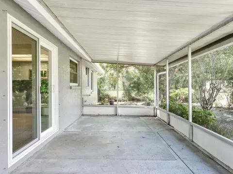 Exterior - 6002 Firefly Ln, Apollo Beach, FL 33572 photo 3 of 15