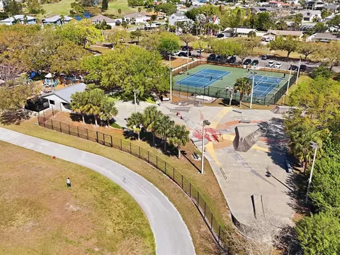 View/Area - 6002 Firefly Ln, Apollo Beach, FL 33572 photo 13 of 20