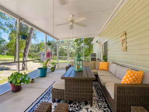 Exterior - 333 Suncoast Blvd, Spring Hill, FL 34608 photo 4 of 8