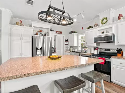 Kitchen - 333 Suncoast Blvd, Spring Hill, FL 34608 photo 1 of 3