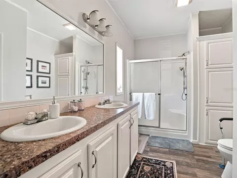 Bath - 333 Suncoast Blvd, Spring Hill, FL 34608 photo 2 of 2