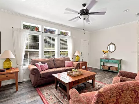 Living - 333 Suncoast Blvd, Spring Hill, FL 34608 photo 2 of 2