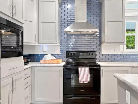 Kitchen - 341 Suncoast Blvd, Spring Hill, FL 34608 photo 6 of 11