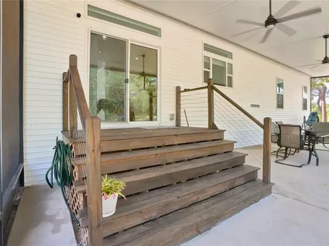Exterior - 341 Suncoast Blvd, Spring Hill, FL 34608 photo 6 of 9