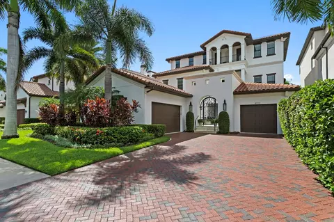 4910 Carranza Ct, Tampa, FL 33616