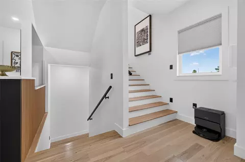 Entry Way - 16210 3rd St E, Redington Beach, FL 33708 photo 2 of 4