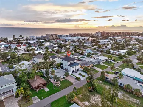 View/Area - 16210 3rd St E, Redington Beach, FL 33708 photo 4 of 6