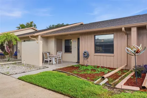 38243 Ironwood Pl, Zephyrhills, FL 33542