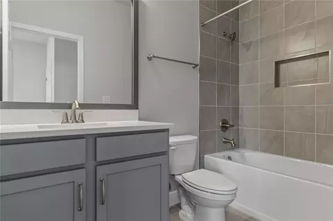 Bath - 11920 Richmond Trl, Parrish, FL 34219 photo 4 of 5