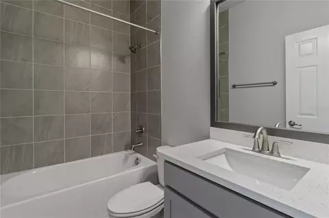 Bath - 11920 Richmond Trl, Parrish, FL 34219 photo 3 of 5