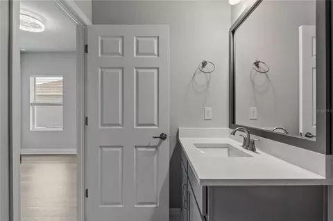 Bath - 11920 Richmond Trl, Parrish, FL 34219 photo 5 of 5