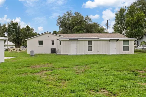 Exterior - 110 Virginia Ave, Seffner, FL 33584 photo 6 of 9