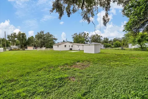 Exterior - 110 Virginia Ave, Seffner, FL 33584 photo 7 of 9