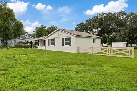Exterior - 110 Virginia Ave, Seffner, FL 33584 photo 9 of 9