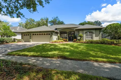 2105 Boot Lake Cir, Tampa, FL 33612