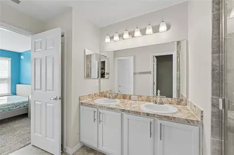 Bath - 9540 Tocobaga Pl, Riverview, FL 33578 photo 3 of 4