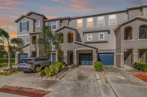 613 Wheaton Trent Pl, Tampa, FL 33619