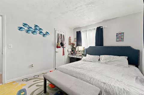 Bedroom - 1069 Stillwater Ave, Spring Hill, FL 34606 photo 1 of 6
