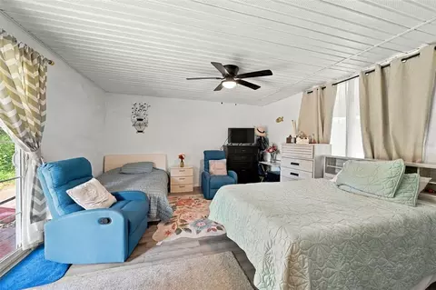 Bedroom - 1069 Stillwater Ave, Spring Hill, FL 34606 photo 5 of 6