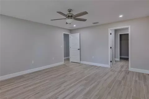 Bedroom - 1013 13th St E, Bradenton, FL 34208 photo 6 of 6