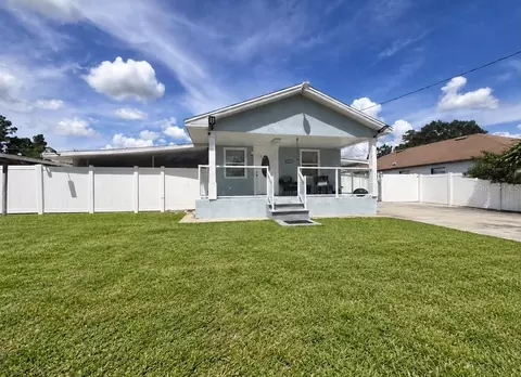 2907 W Palmetto St, Tampa, FL 33607 photo 2