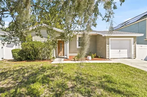 7714 Glades Ct, Temple Terrace, FL 33637