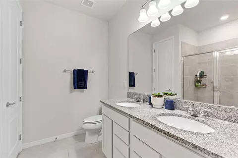 Bath - 12386 Criollo Rd, Spring Hill, FL 34610 photo 3 of 4