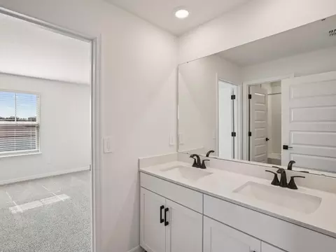 Bath - 3305 Orchard Loop, Bartow, FL 33830 photo 3 of 3