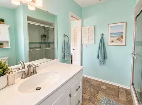 Bath - 1240 Meredith Dr, Spring Hill, FL 34608 photo 3 of 4