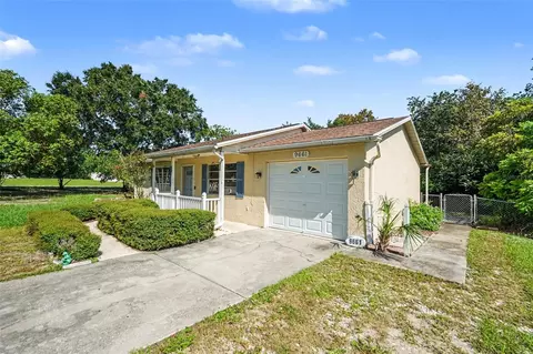 Exterior - 9661 Langan St, Spring Hill, FL 34606 photo 4 of 9
