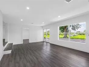 Living - 2440 Wallace Rd, Bartow, FL 33830 photo 1 of 2
