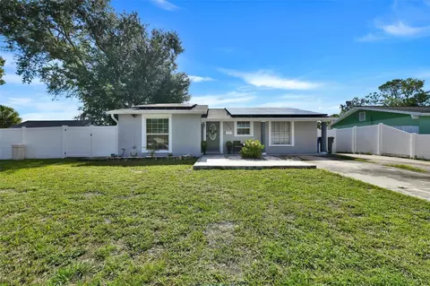 8845 Auburn Way, Tampa, FL 33615