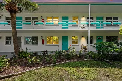 6100 21st St N #3, Saint Petersburg, FL 33714