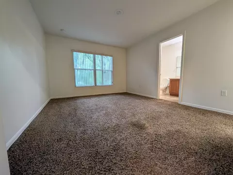 Living - 11636 Mango Ridge Blvd, Seffner, FL 33584 photo 3 of 3