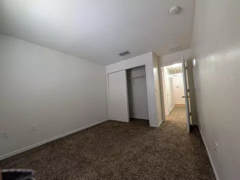 Bedroom - 11636 Mango Ridge Blvd, Seffner, FL 33584 photo 4 of 4