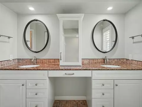 Bath - 3432 Brookridge Ln, Parrish, FL 34219 photo 2 of 5