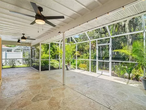 Exterior - 3432 Brookridge Ln, Parrish, FL 34219 photo 4 of 12