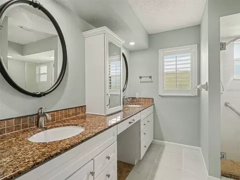Bath - 3432 Brookridge Ln, Parrish, FL 34219 photo 1 of 5