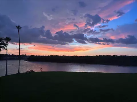 6425 Shoreline Dr #10103, Saint Petersburg, FL 33708