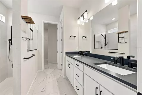 Bath - 12919 Willow Grove Dr, Riverview, FL 33579 photo 1 of 12