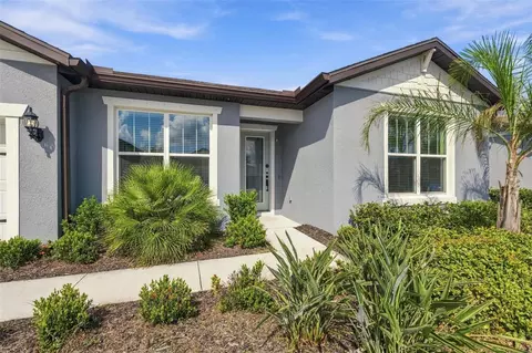 Exterior - 12919 Willow Grove Dr, Riverview, FL 33579 photo 5 of 14