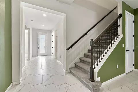 Entry Way - 12919 Willow Grove Dr, Riverview, FL 33579 photo 2 of 5