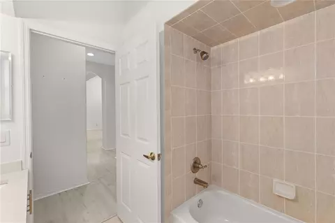 Bath - 1545 N Dimaggio Path, Hernando, FL 34442 photo 6 of 6