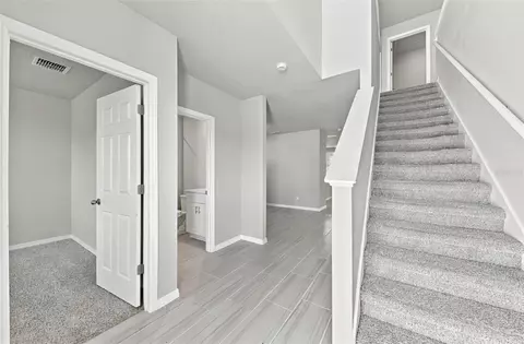 Entry Way - 5291 Meredrew Ln, Saint Cloud, FL 34771 photo 1 of 1