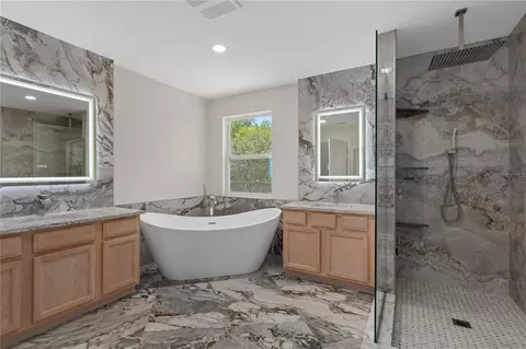 Bath - 4522 Mapletree Loop, Wesley Chapel, FL 33544 photo 2 of 5