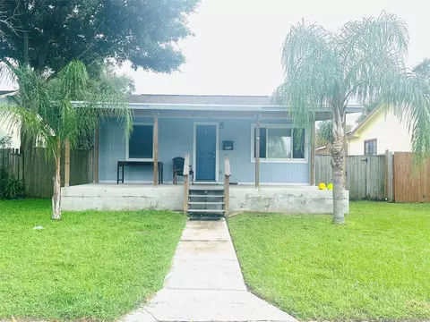 454 49th Ave N, Saint Petersburg, FL 33703