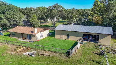 7102 Five Acre Rd, Plant City, FL 33565