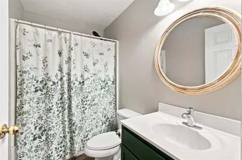 Bath - 12954 Tribute Dr, Riverview, FL 33578 photo 3 of 5