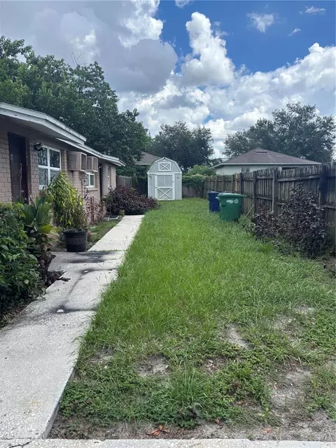 8809 N Mulberry St, Tampa, FL 33604