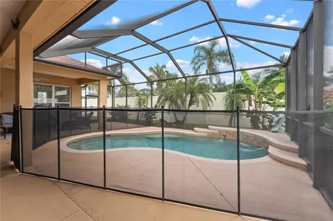 Exterior - 8914 30th St E, Parrish, FL 34219 photo 7 of 17